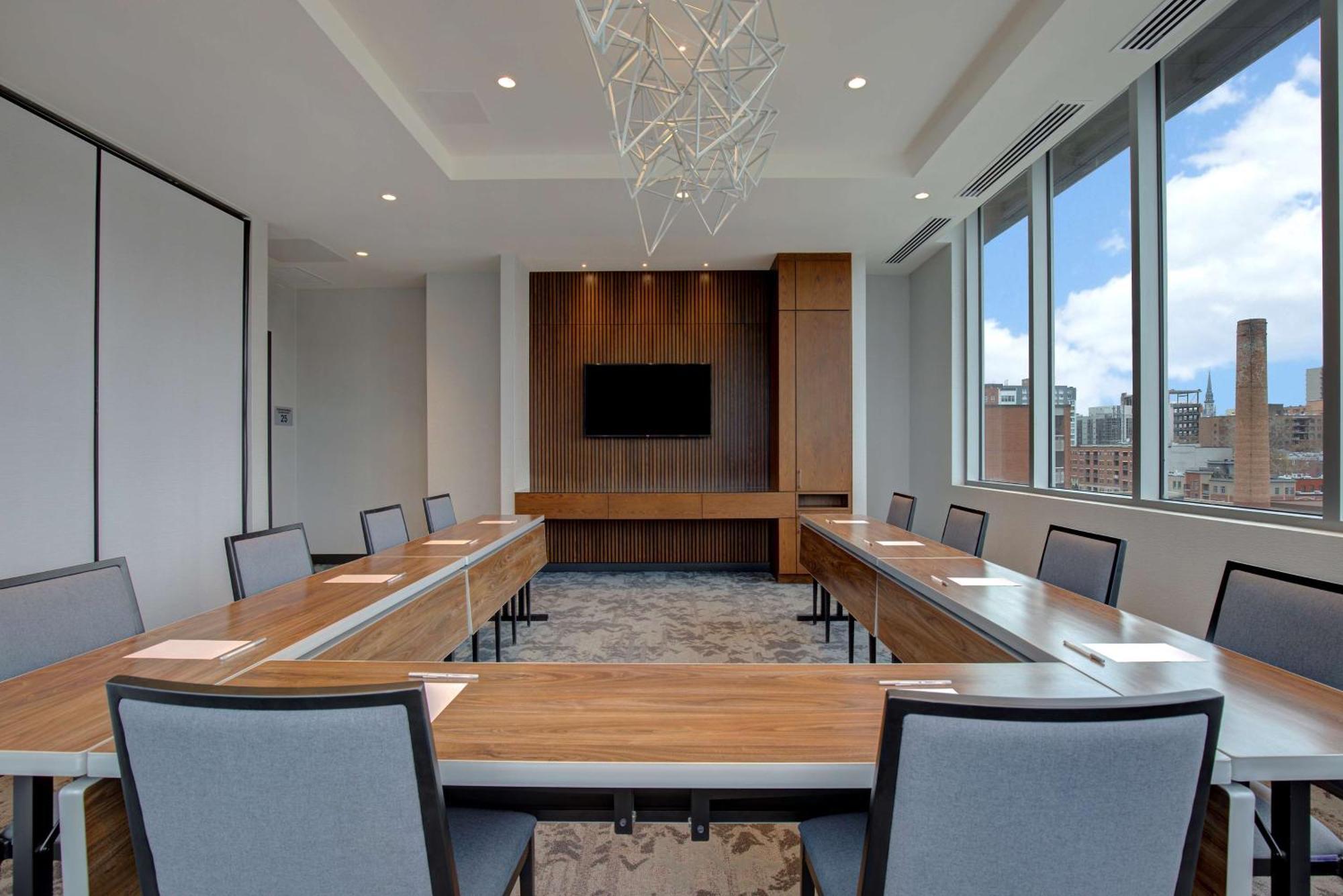 Homewood Suites By Hilton Montreal Downtown 외부 사진