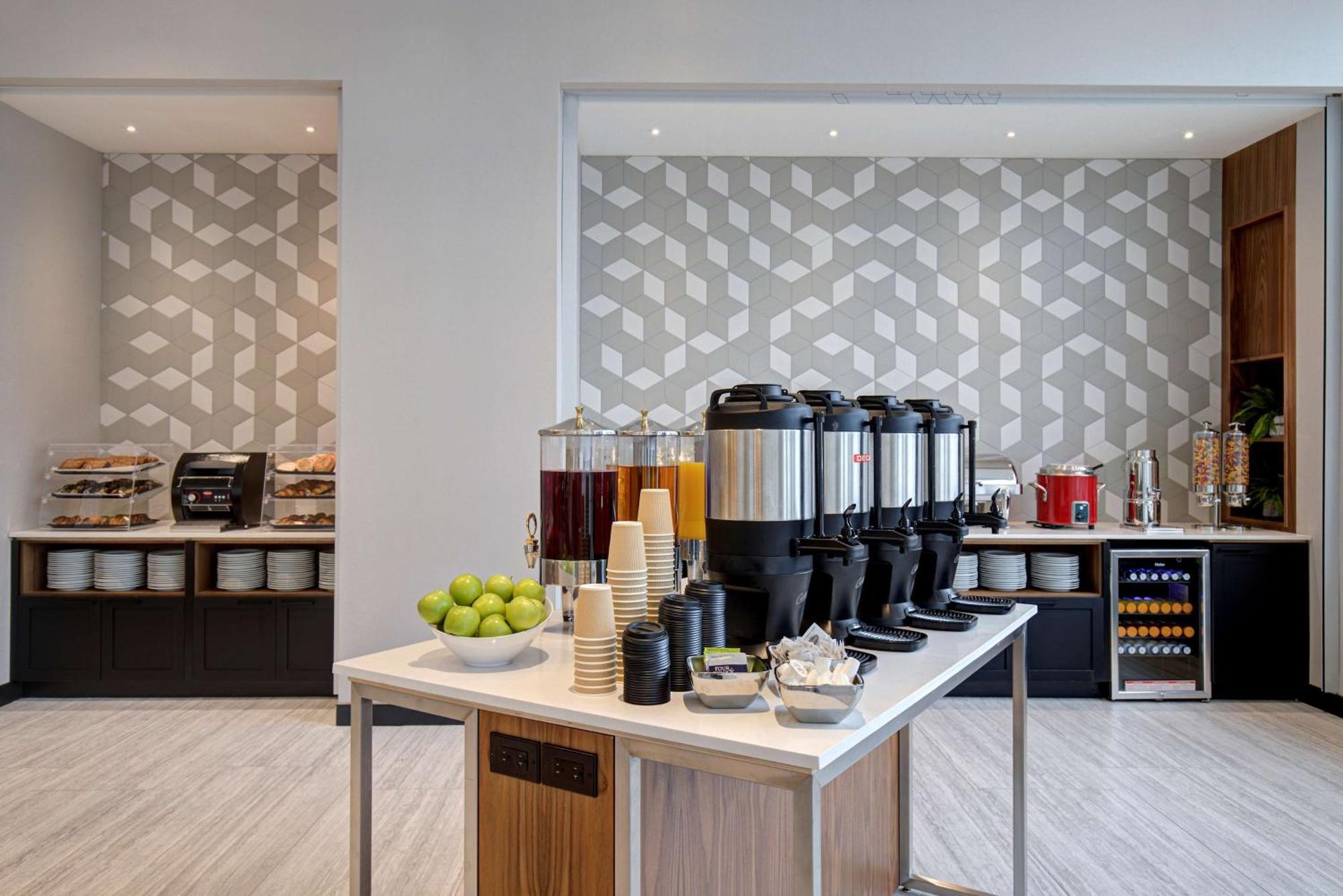 Homewood Suites By Hilton Montreal Downtown 외부 사진