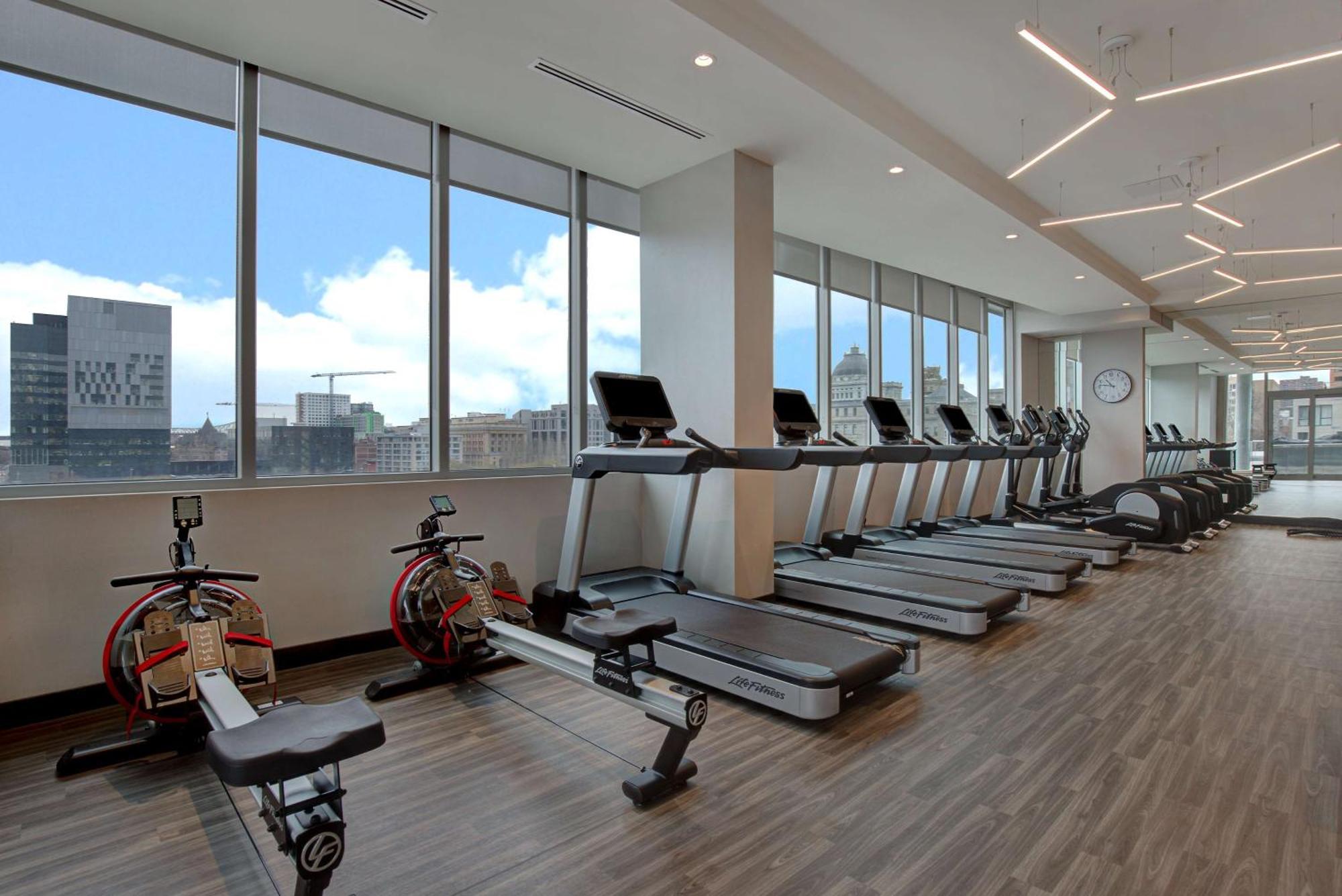 Homewood Suites By Hilton Montreal Downtown 외부 사진