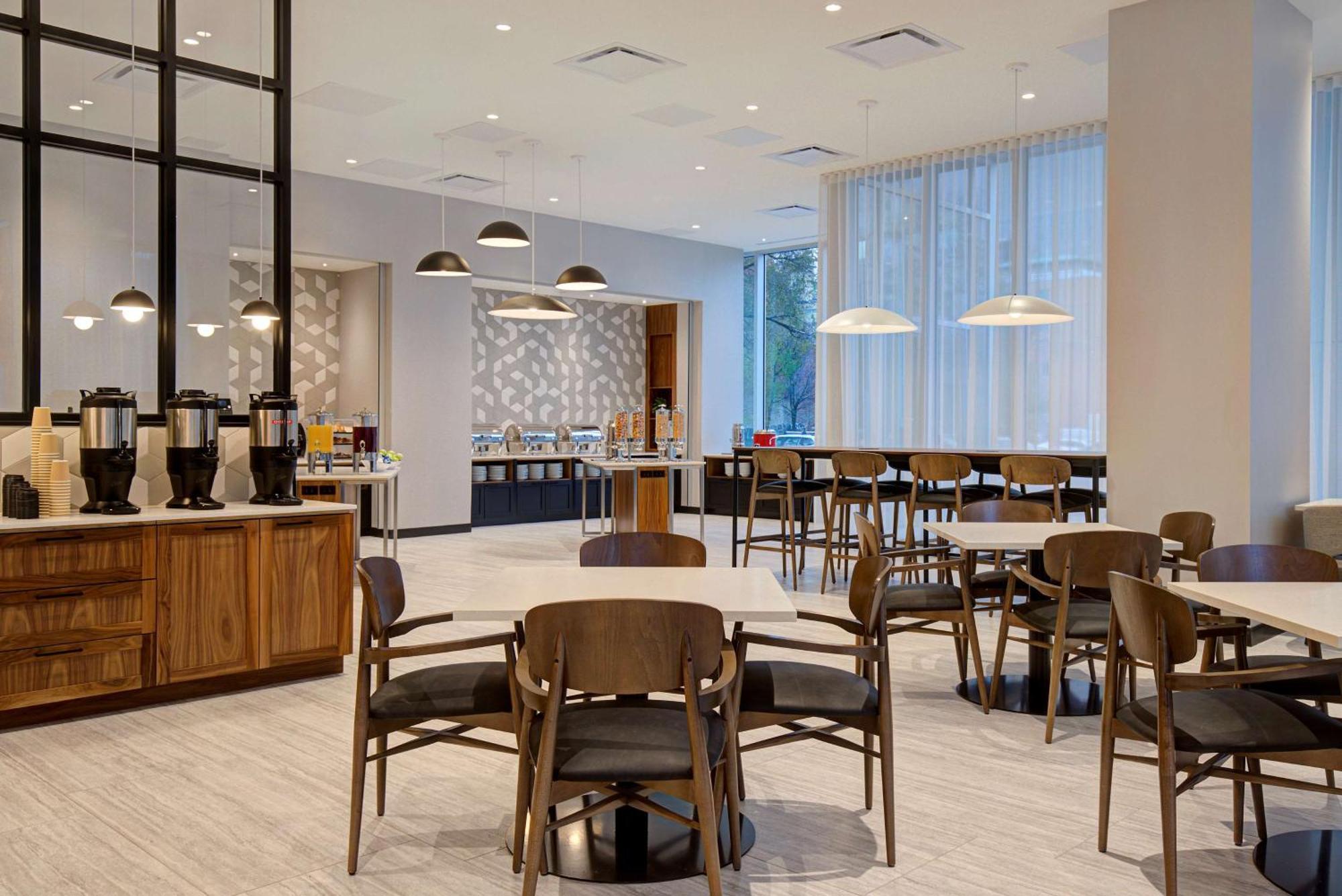 Homewood Suites By Hilton Montreal Downtown 외부 사진