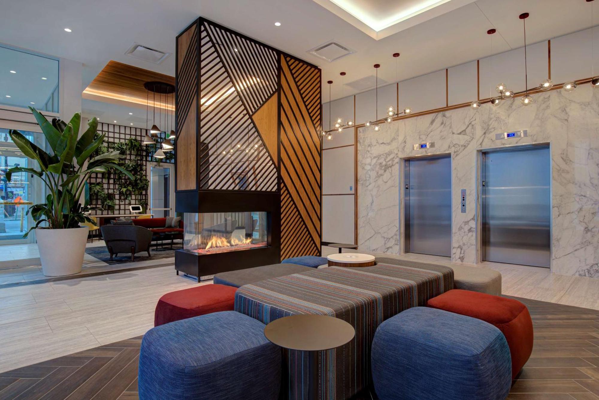 Homewood Suites By Hilton Montreal Downtown 외부 사진